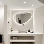 Lyra House *