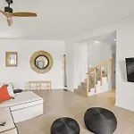 Villa Lyra House