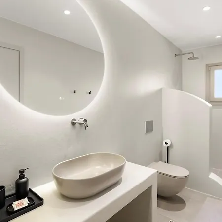 Lyra House أنديباروس