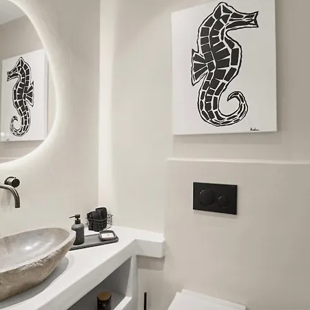 Lyra House أنديباروس