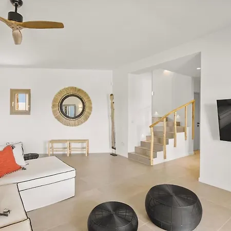 Lyra House * أنديباروس