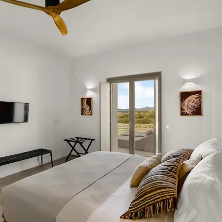 Lyra House فيلة *